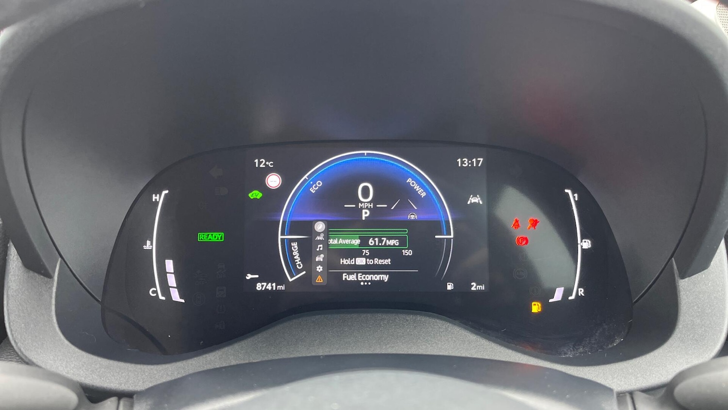 Used Toyota Yaris Cross 2024 for sale - 76283057: Photo 9