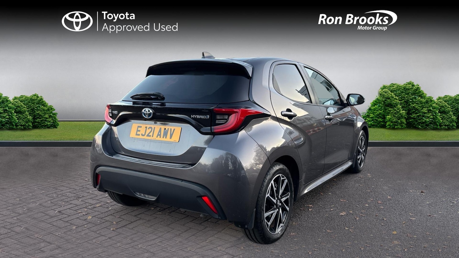 Used Toyota Yaris 2021 for sale - 76735078: Photo 2