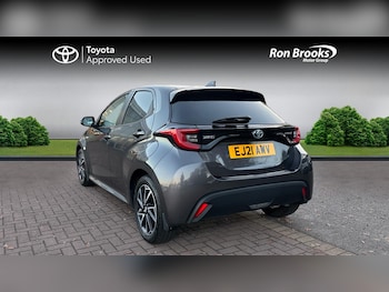 Used Toyota Yaris 2021 for sale - 76735078: Photo
