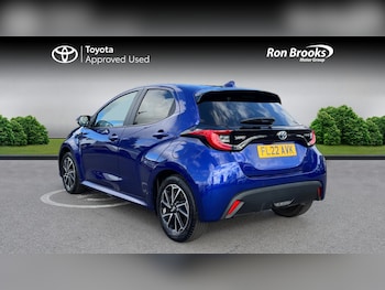 Used Toyota Yaris 2022 for sale - 75677883: Photo