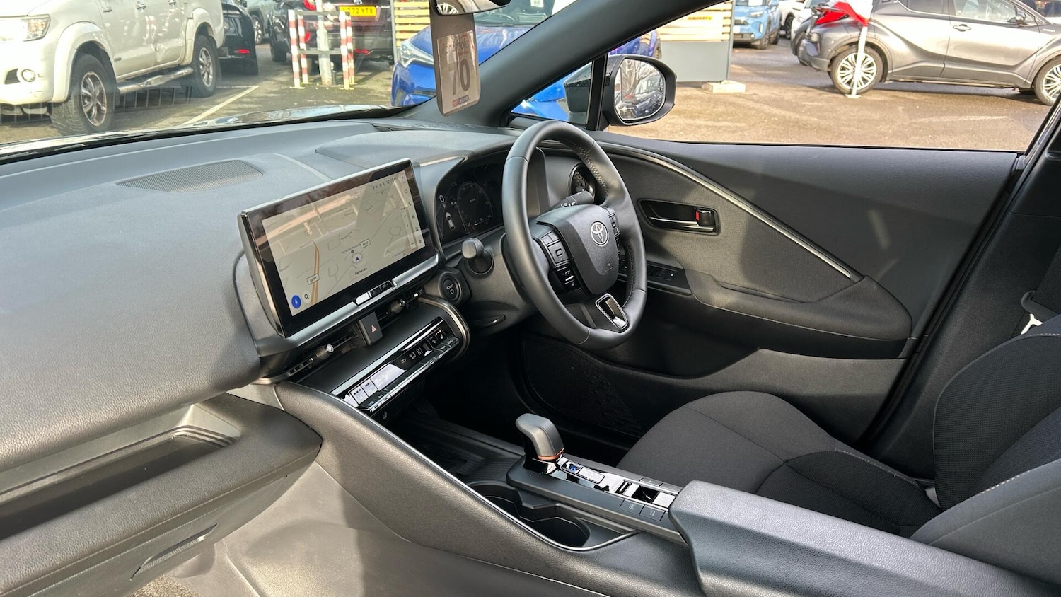 Used Toyota C-HR 2024 for sale - 76824398: Photo 10