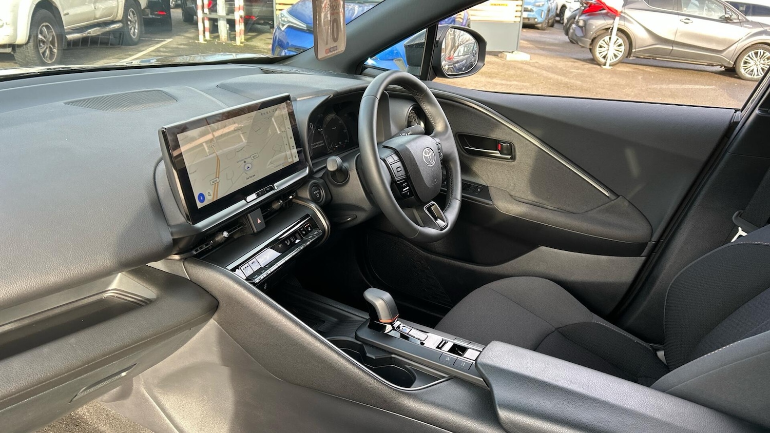 Used Toyota C-HR 2024 for sale - 76824398: Photo 11