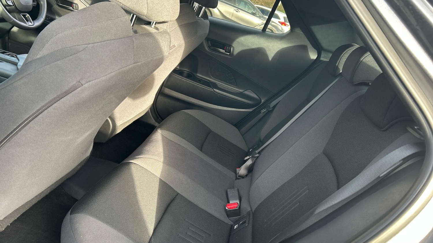 Used Toyota C-HR 2024 for sale - 76824398: Photo 13