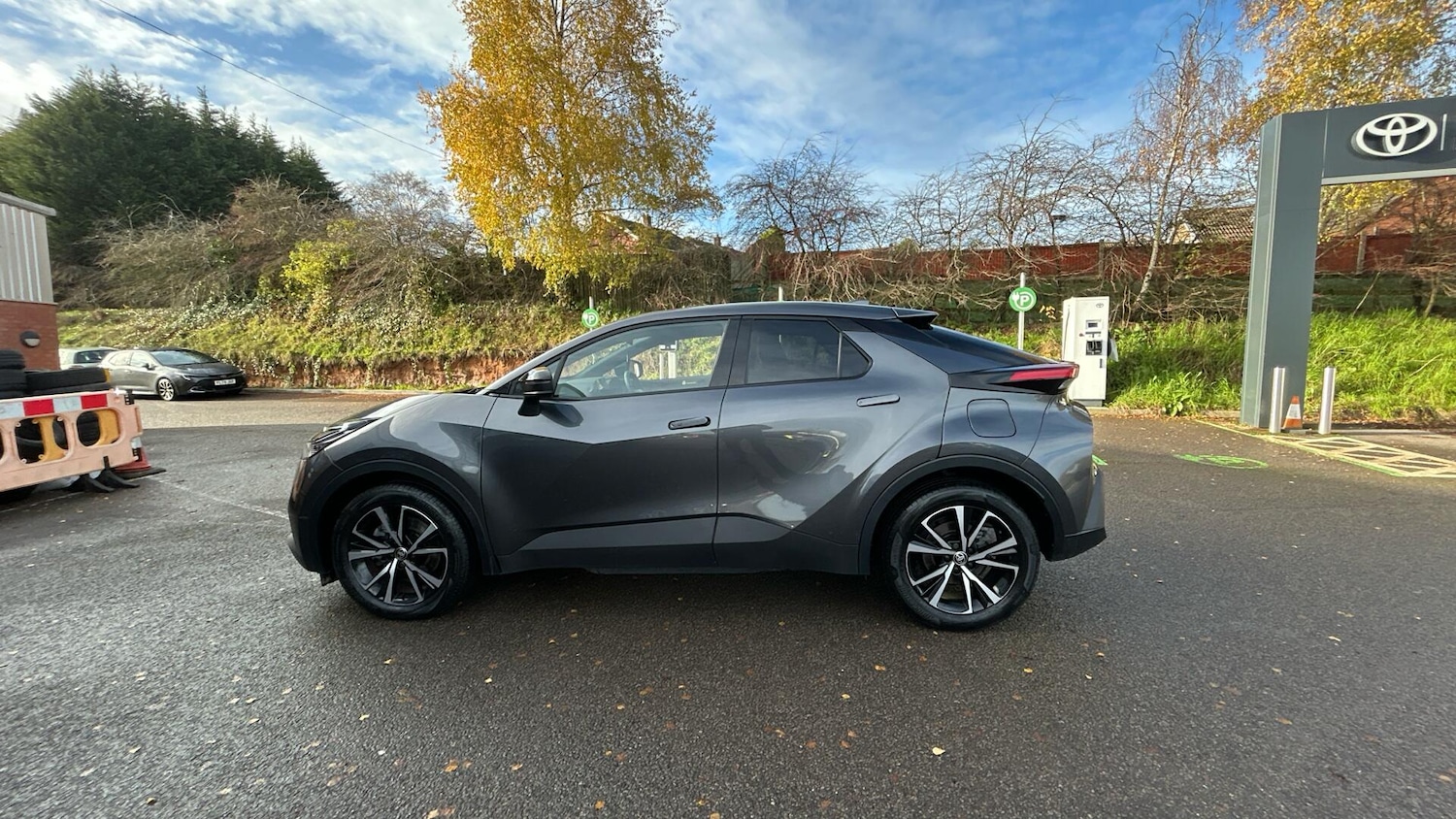 Used Toyota C-HR 2024 for sale - 76824398: Photo 17