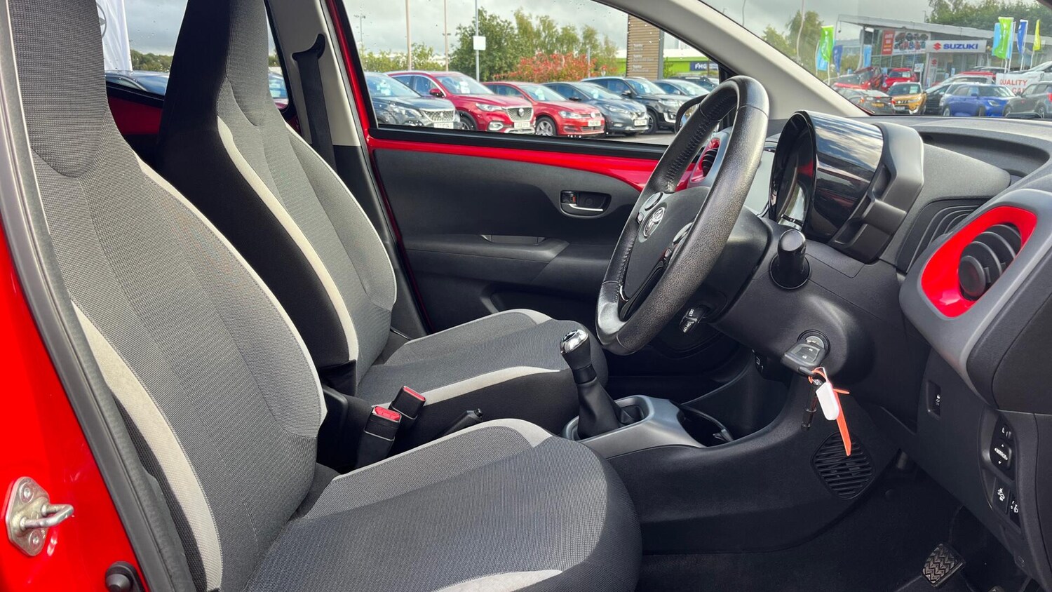 Used Toyota AYGO 2021 for sale - 75991232: Photo 11