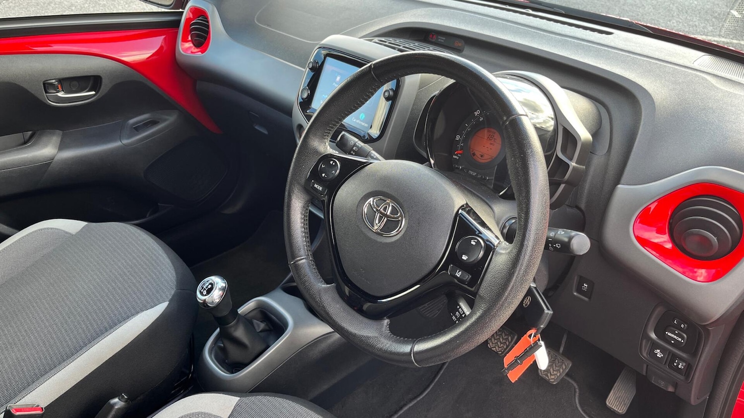 Used Toyota AYGO 2021 for sale - 75991232: Photo 22