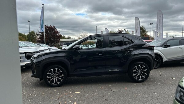 Used Toyota Yaris Cross 2023 for sale - 76175405: Photo 17