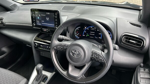 Used Toyota Yaris Cross 2023 for sale - 76175405: Photo 6