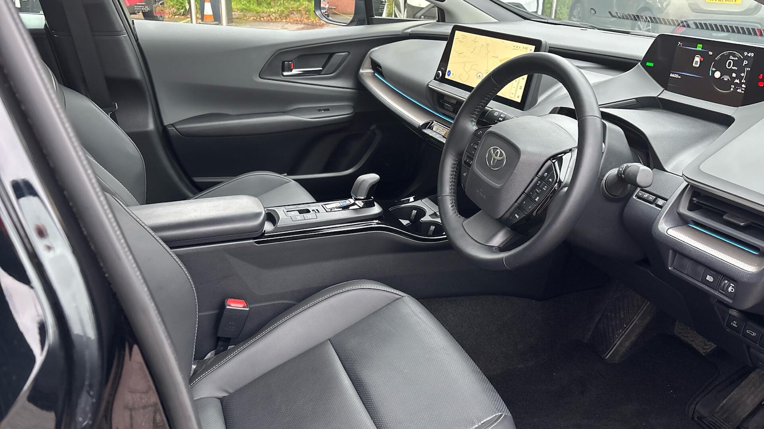 Used Toyota Prius 2024 for sale - 76823397: Photo 11