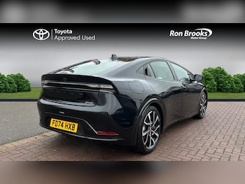 Used Toyota Prius 2024 for sale - 76823397: Photo