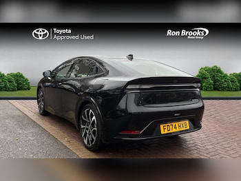 Used Toyota Prius 2024 for sale - 76823397: Photo