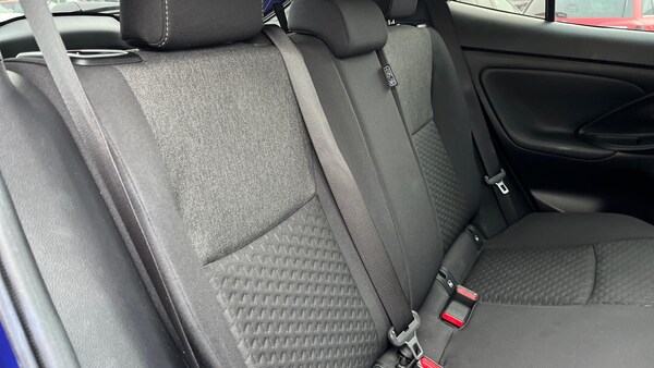 Used Toyota Yaris Cross 2024 for sale - 76137816: Photo 12
