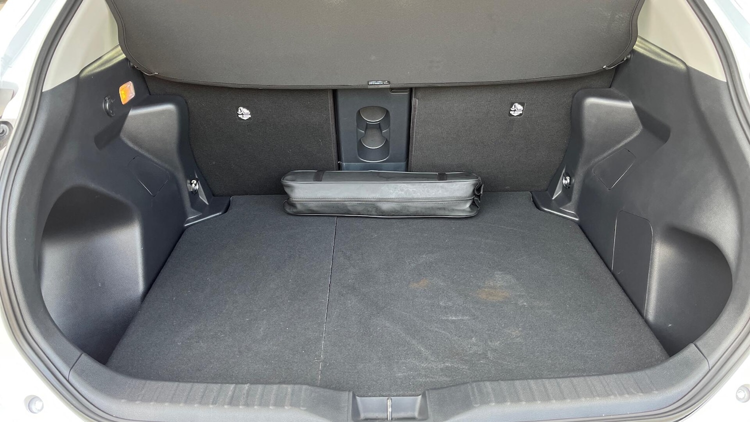 Used Toyota Yaris Cross 2024 for sale - 76121663: Photo 14