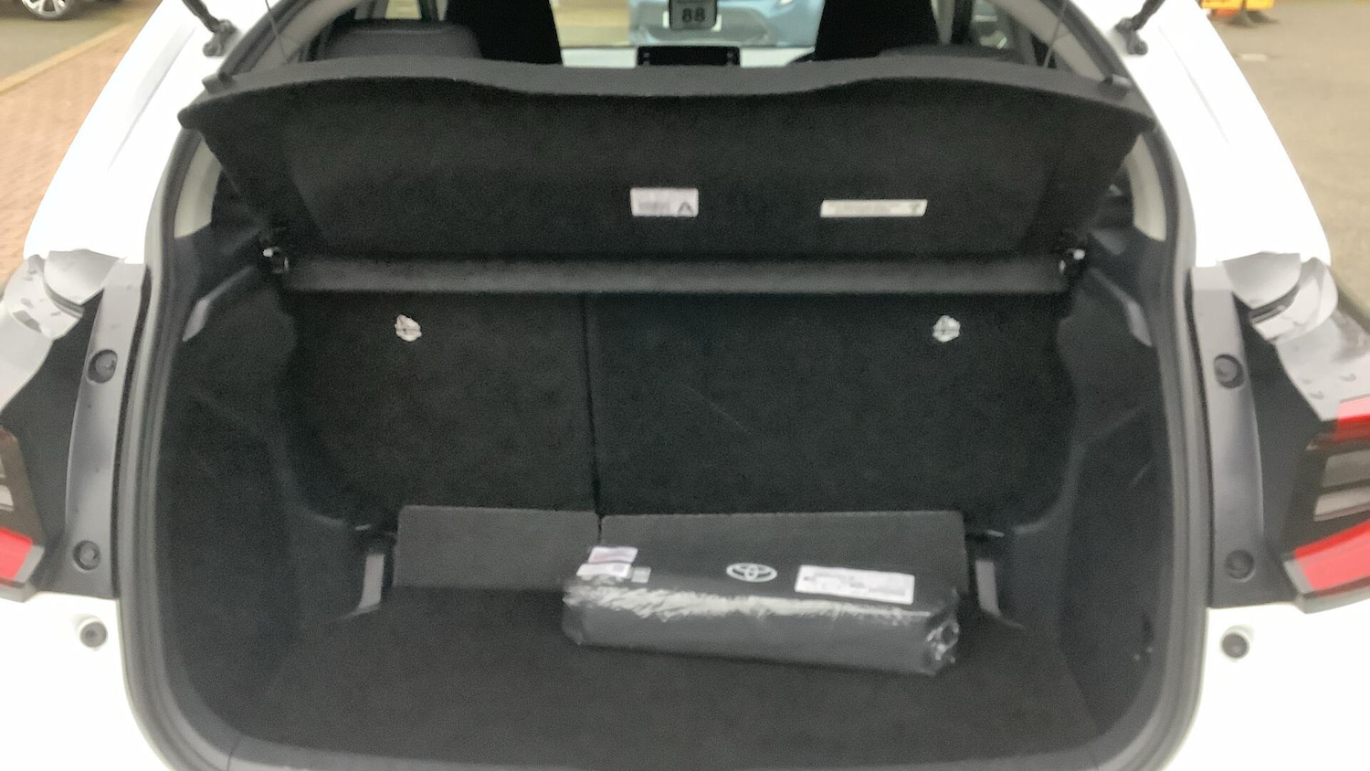 Used Toyota Yaris 2021 for sale - 77039777: Photo 14