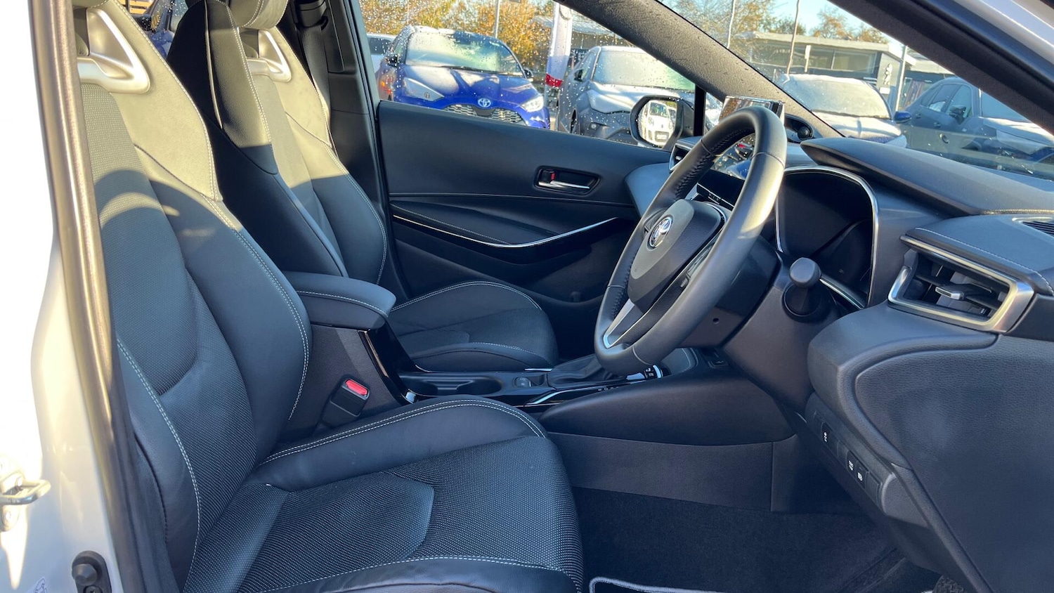 Used Toyota Corolla 2024 for sale - 76644764: Photo 11