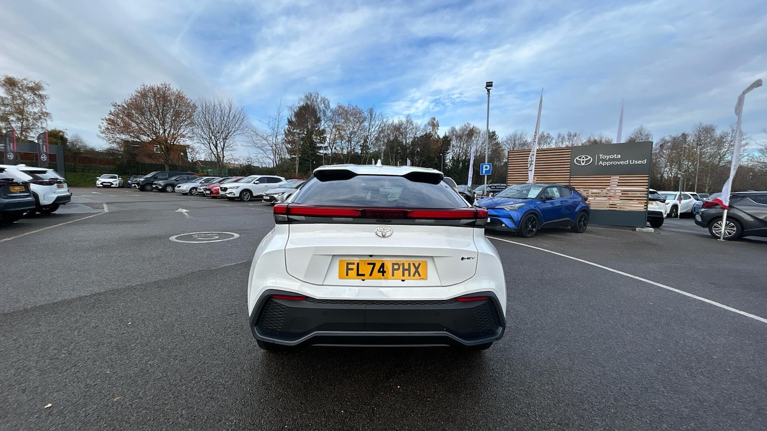 Used Toyota C-HR 2024 for sale - 76824389: Photo 19