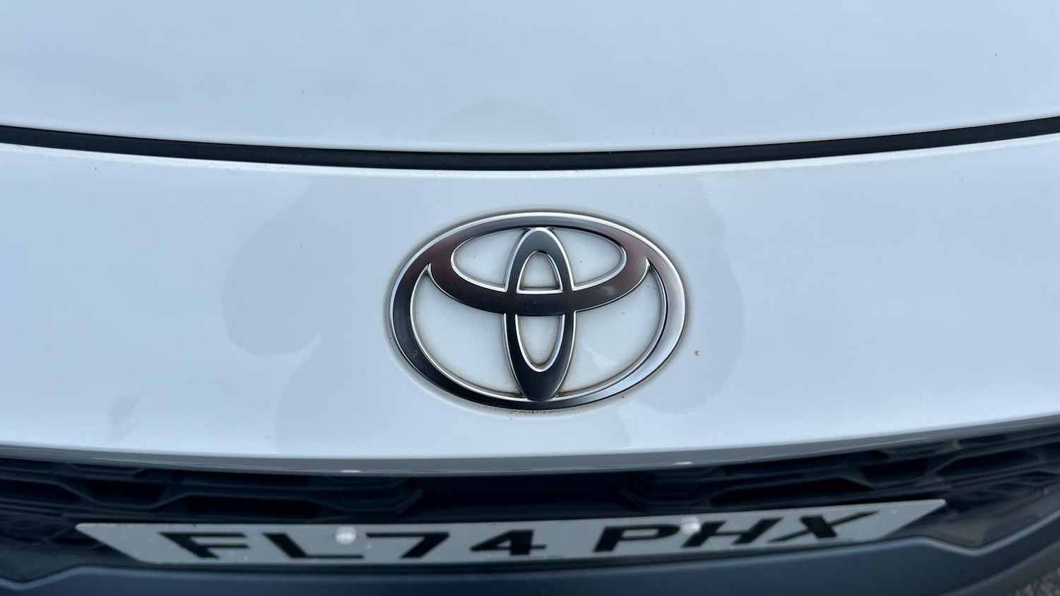 Used Toyota C-HR 2024 for sale - 76824389: Photo 23