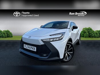 Used Toyota C-HR 2024 for sale - 76824389: Photo