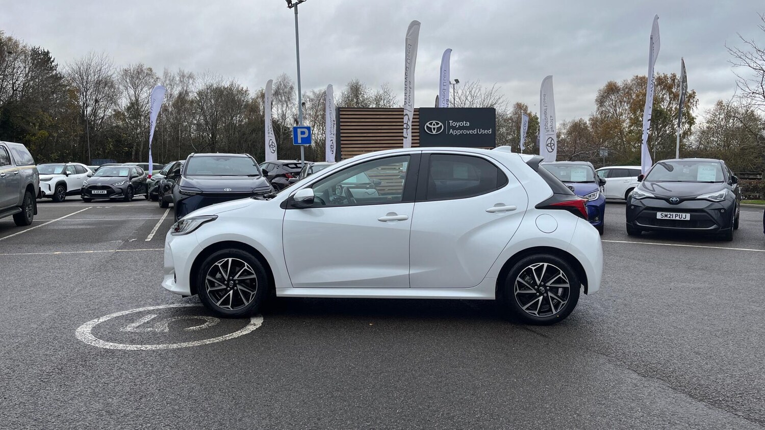 Used Toyota Yaris 2023 for sale - 76735114: Photo 17