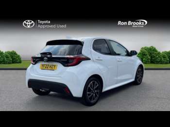 Used Toyota Yaris 2022 for sale - 74944588: Photo