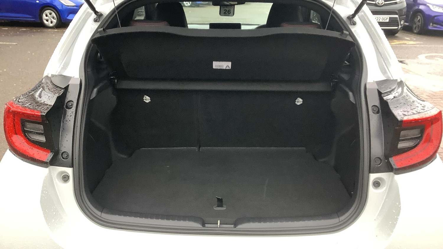 Used Toyota Yaris 2024 for sale - 76824940: Photo 14