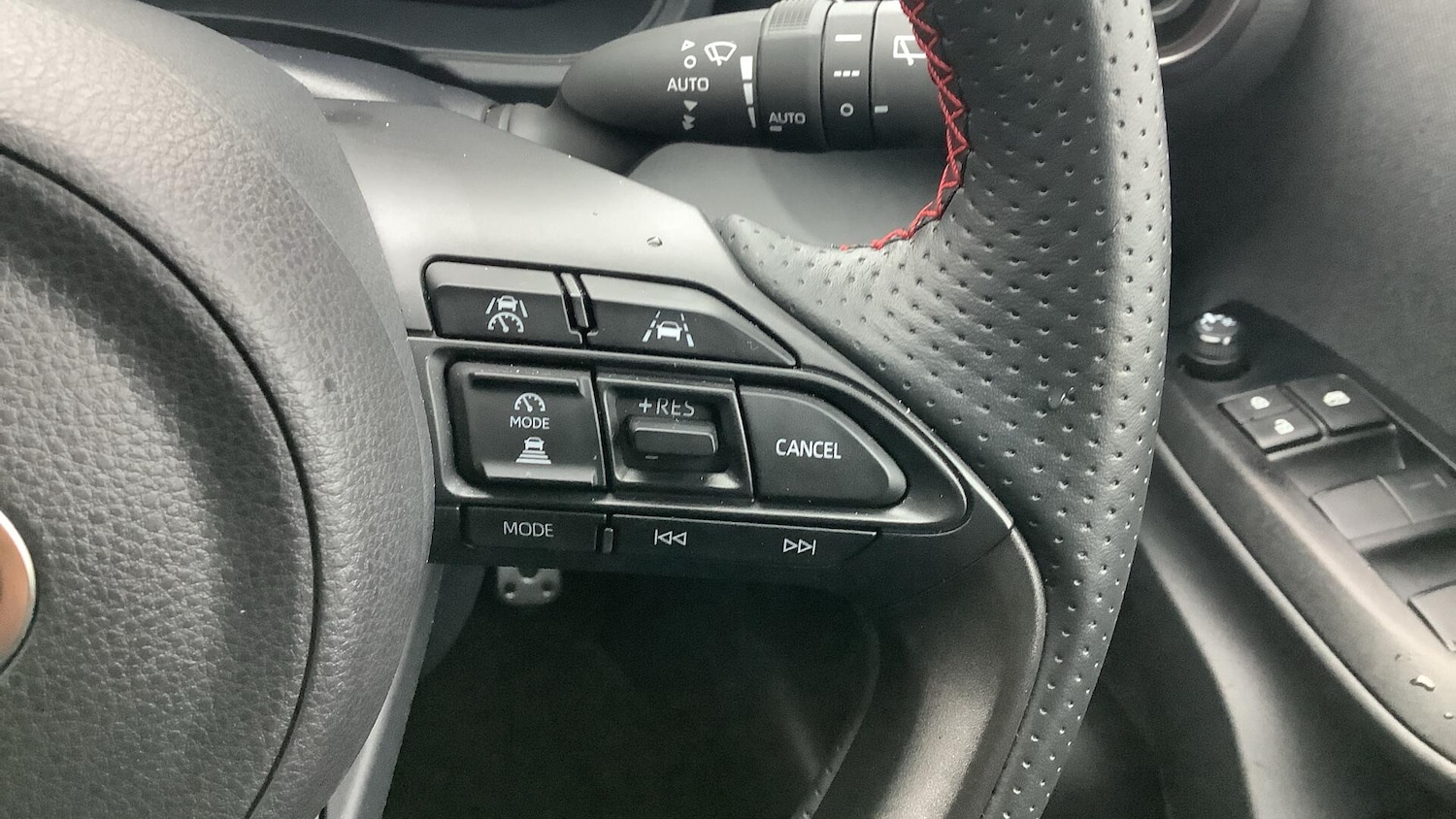 Used Toyota Yaris 2024 for sale - 76824940: Photo 20