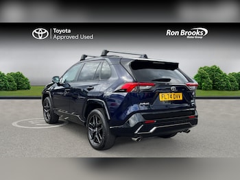 Used Toyota RAV4 2024 for sale - 76138106: Photo 4