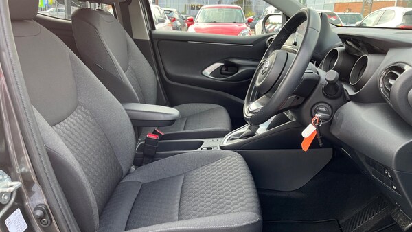 Used Toyota Yaris 2022 for sale - 76138367: Photo 11