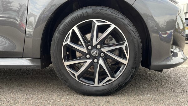 Used Toyota Yaris 2022 for sale - 76138367: Photo 18