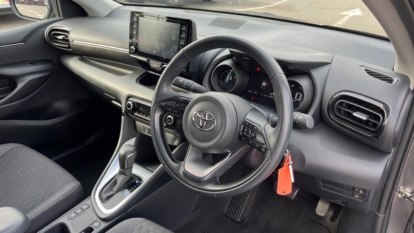Used Toyota Yaris 2022 for sale - 76138367: Photo 22