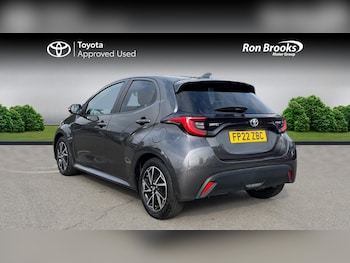 Used Toyota Yaris 2022 for sale - 76138367: Photo 4