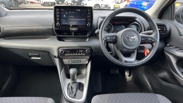 Used Toyota Yaris 2022 for sale - 76138367: Photo 5