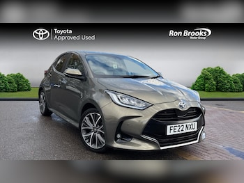 Used Toyota Yaris 2022 for sale - 76735309: Photo