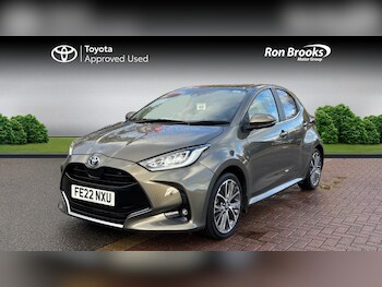 Used Toyota Yaris 2022 for sale - 76735309: Photo
