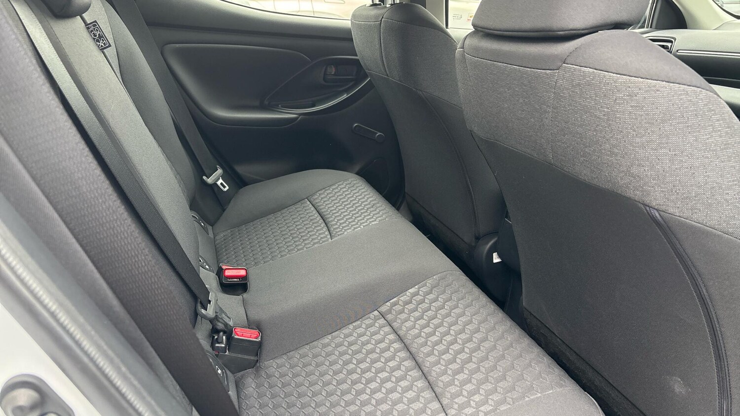 Used Toyota Yaris 2023 for sale - 76251445: Photo 12