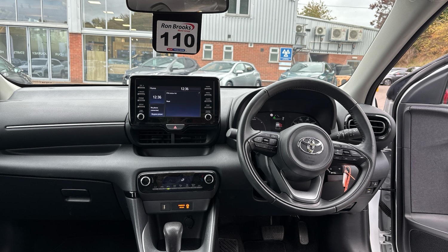 Used Toyota Yaris 2023 for sale - 76251445: Photo 5