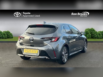 Used Toyota Corolla 2025 for sale - 76801614: Photo