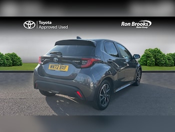 Used Toyota Yaris 2022 for sale - 76251302: Photo