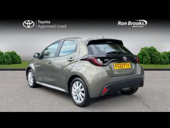 Used Toyota Yaris 2022 for sale - 74934746: Photo