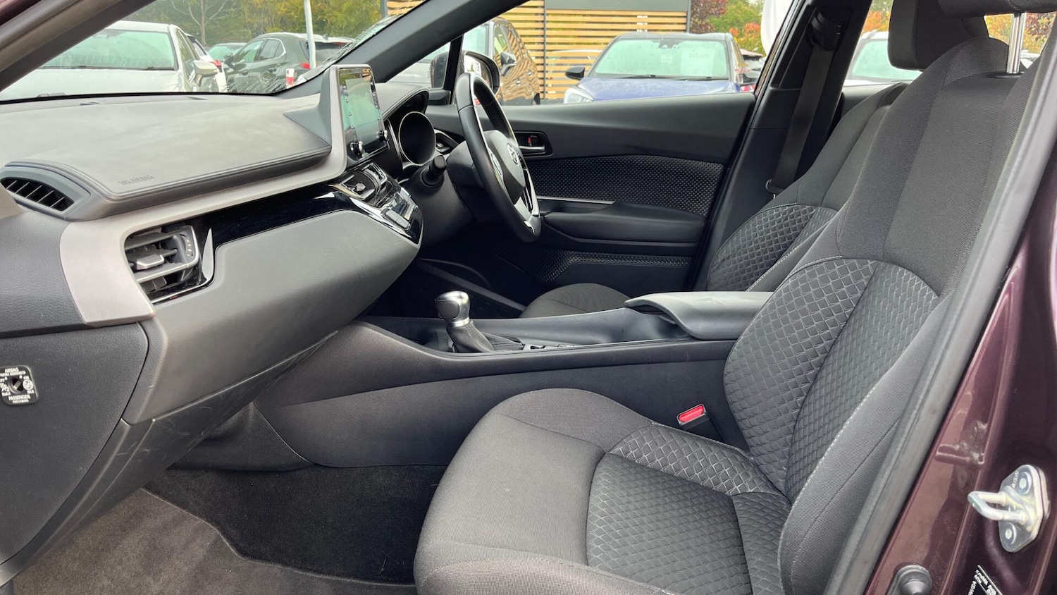 Used Toyota C-HR 2022 for sale - 76121619: Photo 10