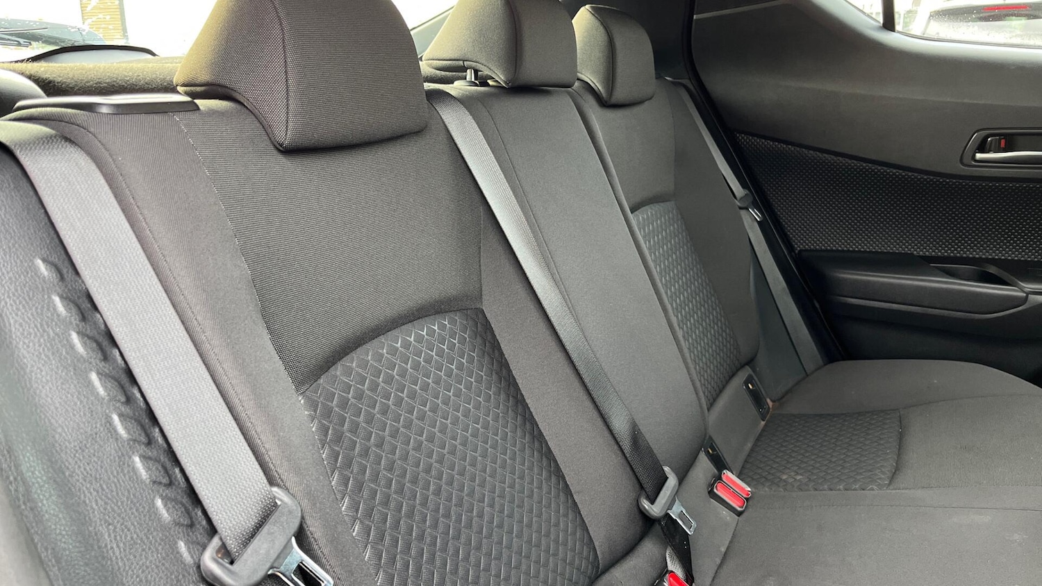 Used Toyota C-HR 2022 for sale - 76121619: Photo 12
