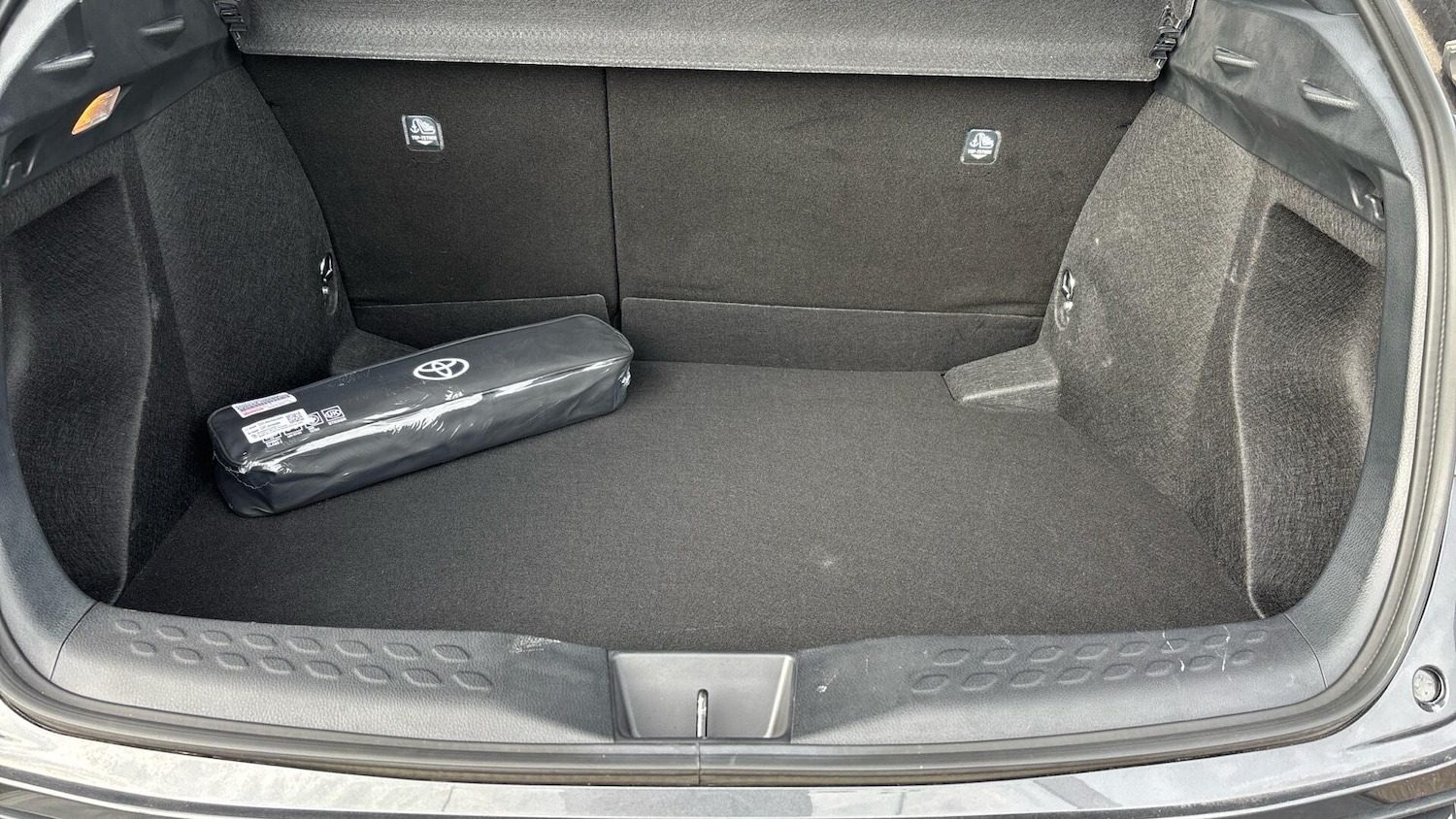 Used Toyota C-HR 2021 for sale - 76109302: Photo 14