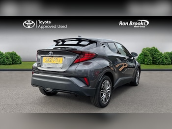 Used Toyota C-HR 2021 for sale - 76109302: Photo 2