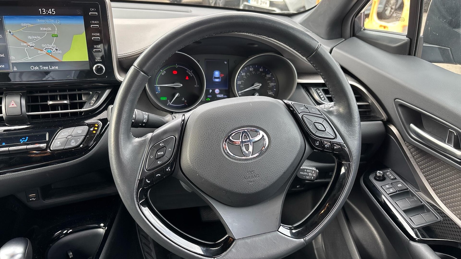 Used Toyota C-HR 2021 for sale - 76109302: Photo 8