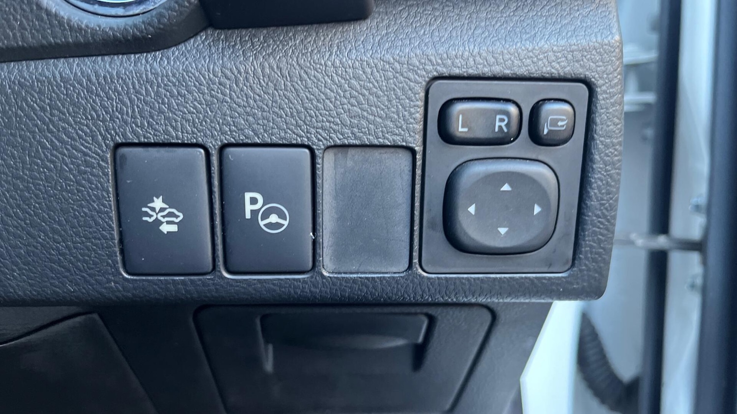 Used Toyota Auris 2017 for sale - 76735102: Photo 21