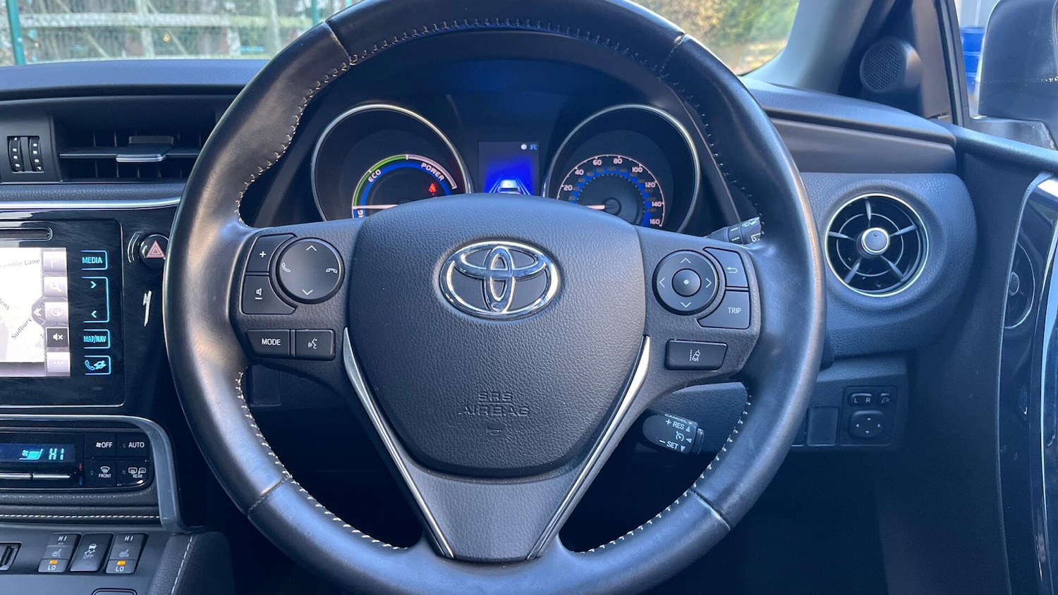 Used Toyota Auris 2017 for sale - 76735102: Photo 8