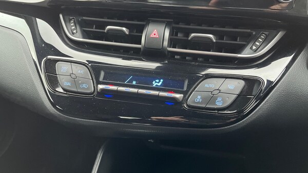 Used Toyota C-HR 2022 for sale - 75478958: Photo 24