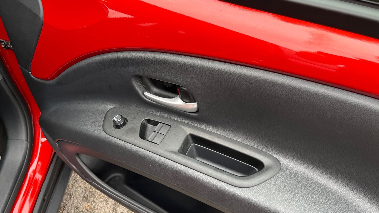 Used Toyota Aygo X 2022 for sale - 76251357: Photo 24