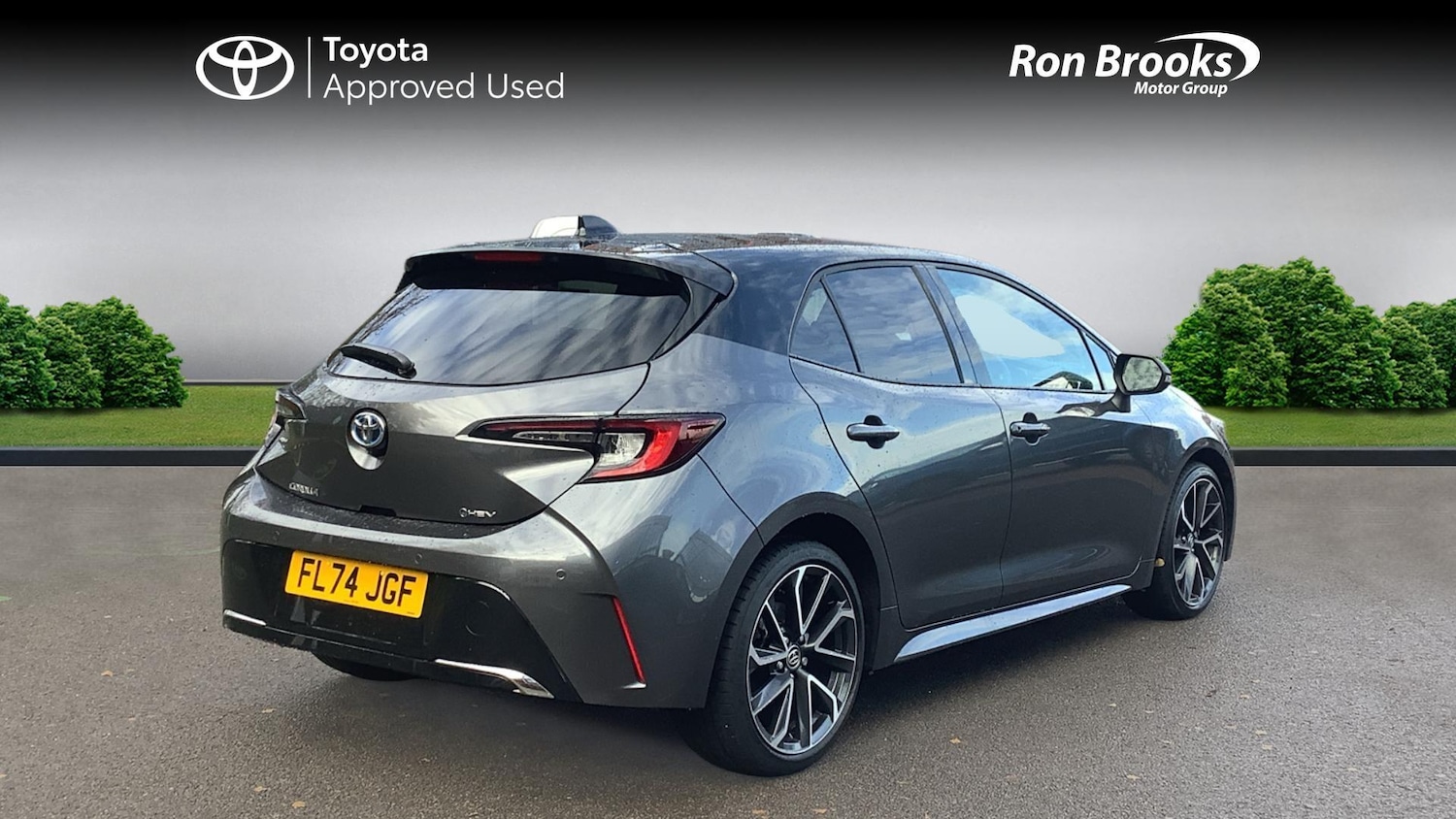 Used Toyota Corolla 2024 for sale - 76823819: Photo 2