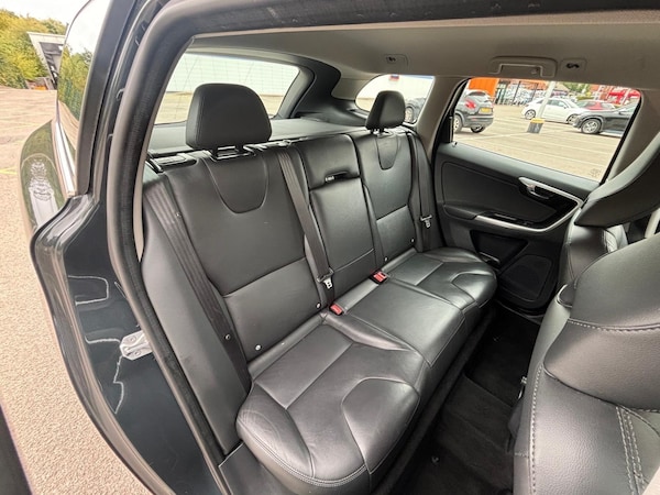 Used Volvo XC60 2017 for sale - 75646563: Photo 20